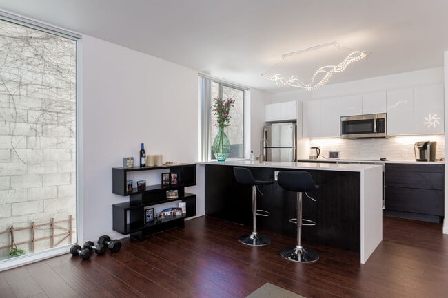 Photo - 2 Bed 2 Bath in The Heart of Little Italy