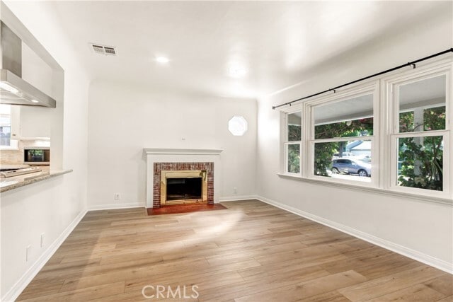 Photo - 351 W Elm Ave