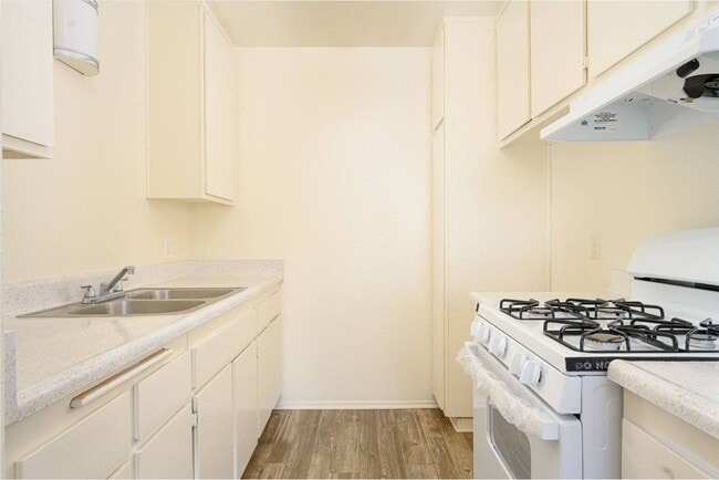 Villa Hemet - Villa Hemet Apartments
