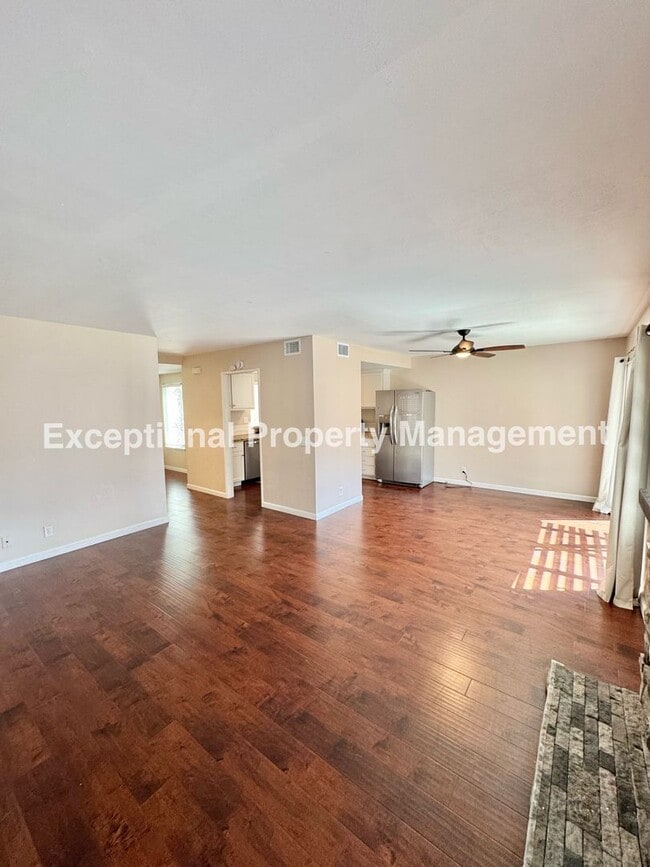 Photo - 8419 Cedarwood Ln
