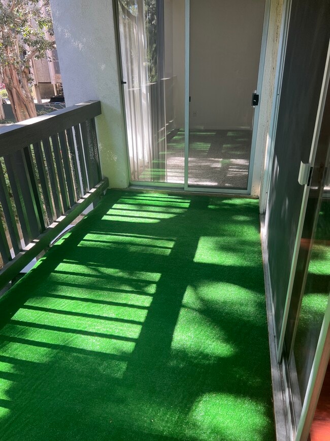 Photo - 5120 Raintree Cir Unit 5120