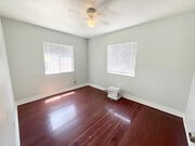 Photo - 1512 W 53rd St Unit 1512