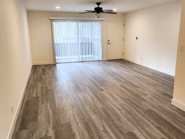 Photo - Hillside Terrace Apartments