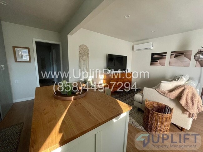 Photo - 3132 30th St