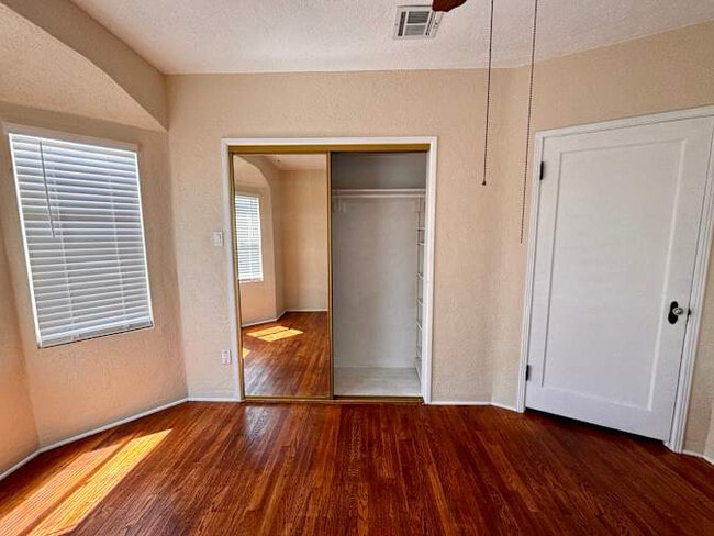 Photo - 1350 N Fairview Ave