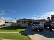 Photo - 826 Camelia Dr