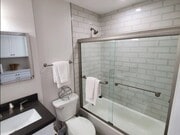 Photo - 1558-1564 Ebers St Unit 1562