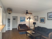 Photo - 536 W 39th St