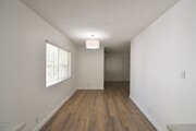 Photo - 6152 Woodman Ave Apartment Unit E