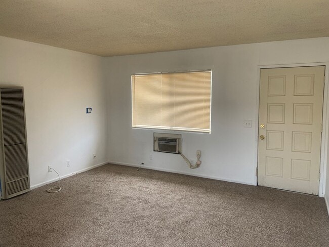 Photo - 918-920 Calhoun Pl Unit 920 Calhoun Pl (M)