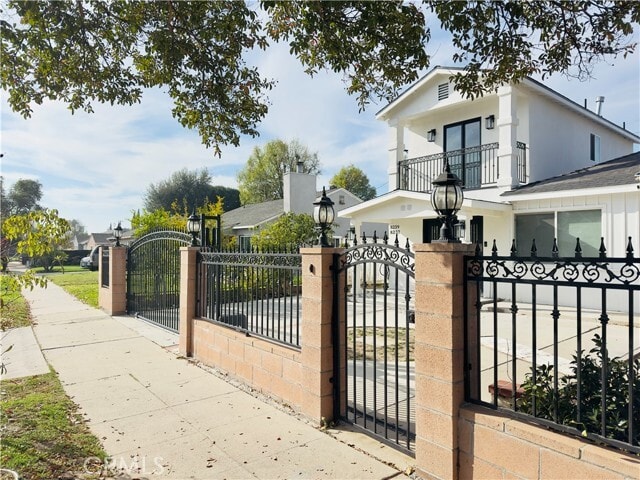 Building Photo - 8237 Jellico Ave