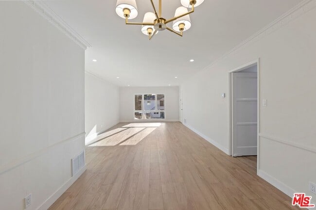 Photo - 1252 N Crescent Heights Blvd Unit 2