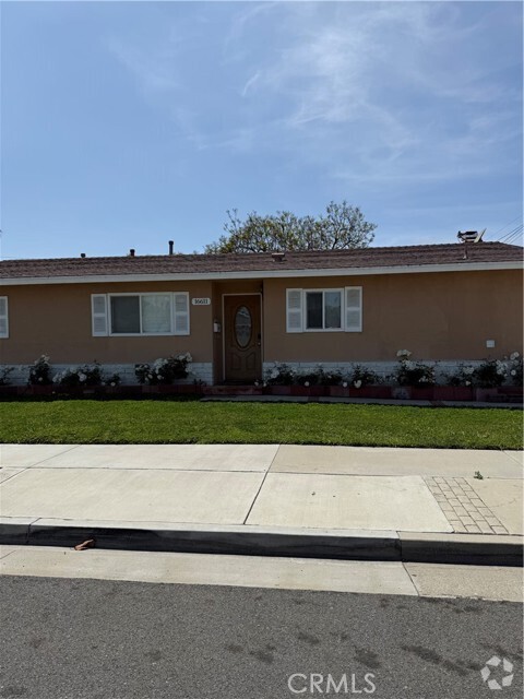 Building Photo - 16611 Lucia Ln Rental