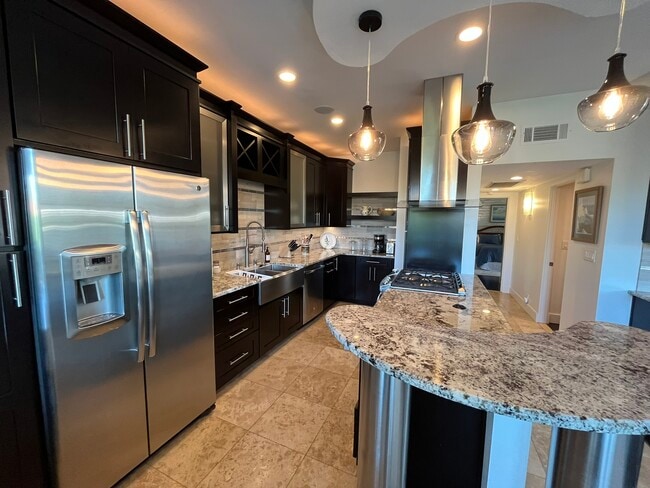 Kitchen - 7193 Estrella de Mar Rd Unit Beautiful Carlsbad Condo-Views/Location