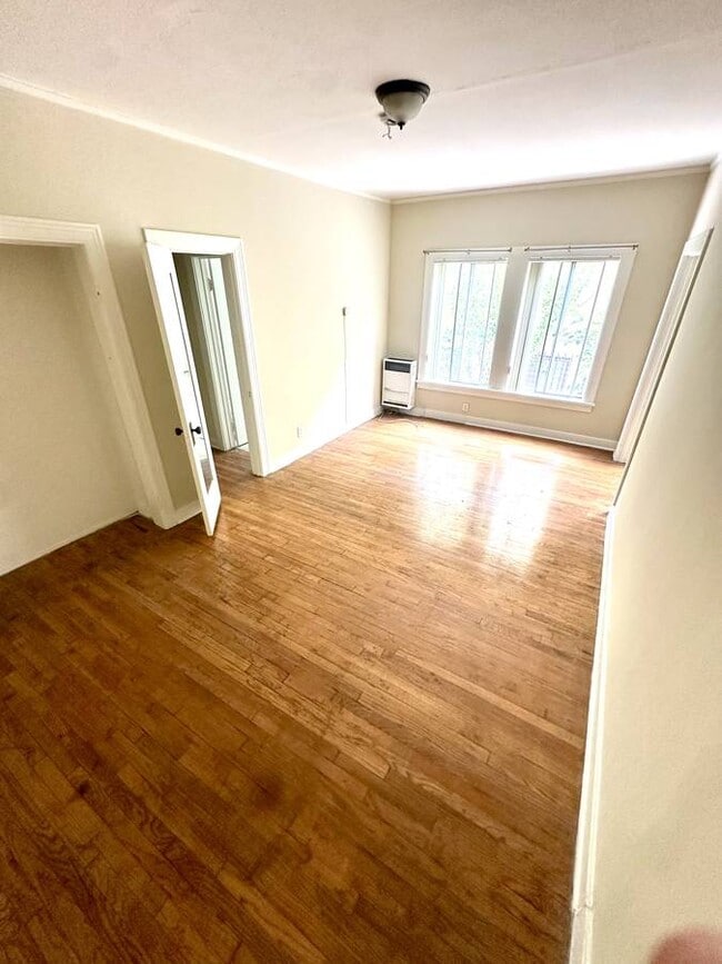 Photo - 238 S Berendo St Unit 202