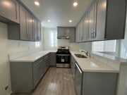 Photo - 3bed/3bath Townhouse in San Gabriel - InveServe Corp