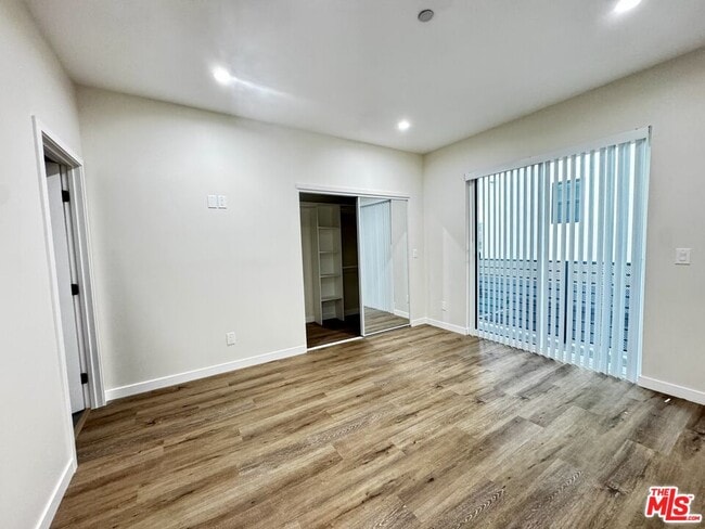 Photo - 5637 Homeside Ave