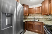 Photo - 7750 Stalmer St