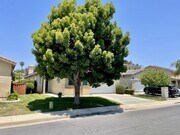 Photo - 30962 Crystalaire Dr House