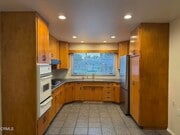 Photo - 5651 N Bryn Mawr St