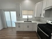 Photo - 10893 Date St