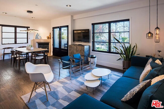 Building Photo - 718 Croft Ave Unit 101