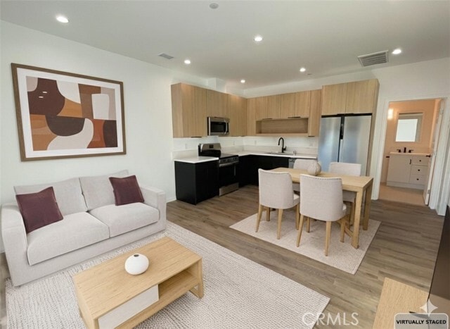 Building Photo - 23924 Hamlin St