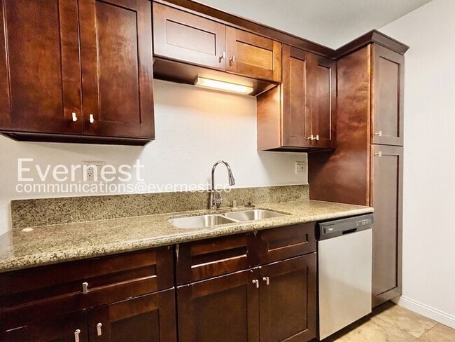 Photo - 2344 Hosp Way