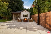 Photo - 6537 Moore Dr