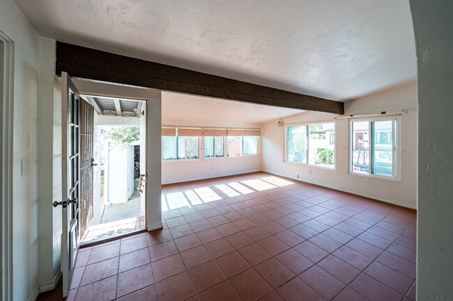Photo - 3605 Dove Ct