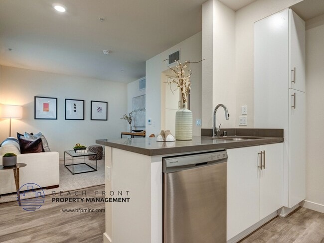 Photo - 1249 W. 39th Place