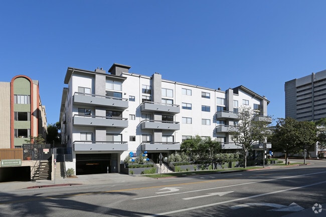 Building Photo - 888 Hilgard  Furnished and Unfurnished