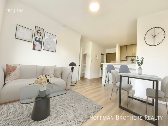 Photo - 1240 S Bronson Ave Unit 10