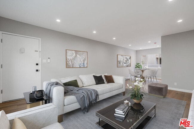 Photo - 4023 Lincoln Ave Unit 2