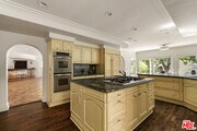 Photo - 512 N Palm Dr