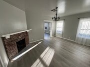 Photo - 492 Flower St