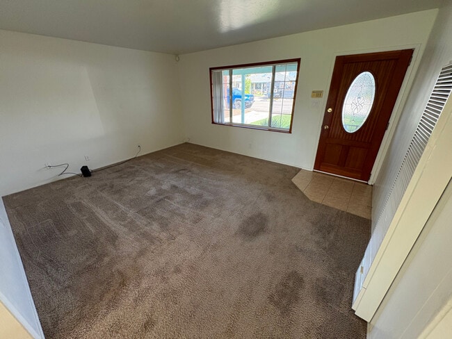 Photo - 1729 S Clementine St