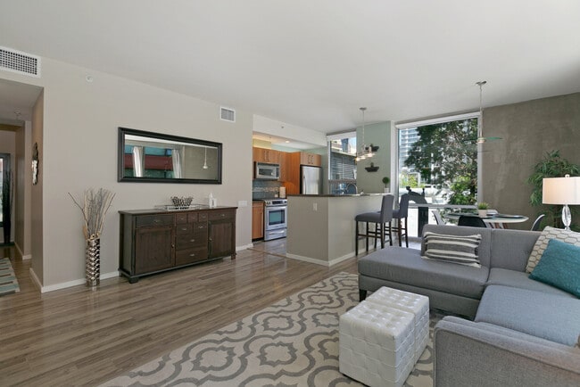 Photo - 321 Tenth Ave Unit 301