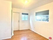 Photo - 2701 S Harcourt Ave