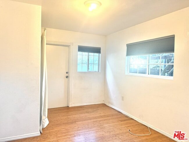 Photo - 2701 S Harcourt Ave