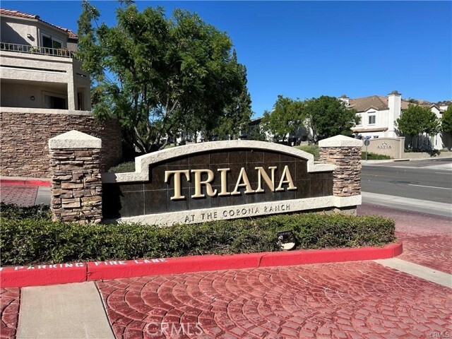 Building Photo - 1030 Vista Del Cerro Dr Unit 305