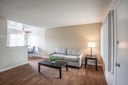 2 BR, 1 BA - 800 SF - Sea Breeze Garden Apartments