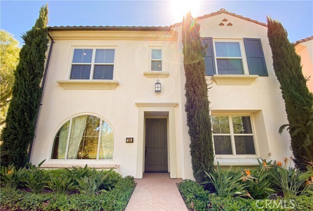 Building Photo - 131 Thornhurst