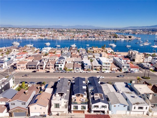 Photo - 1025 W Balboa Blvd