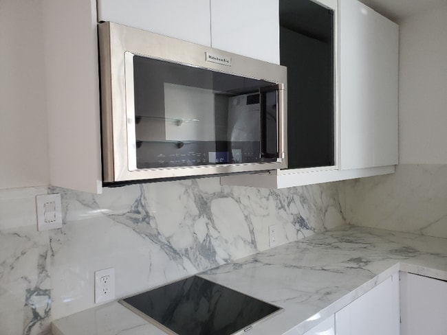 Photo - 3004 Kelton Ave Unit 3004