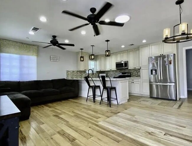 Cobalt - Back - Cobalt - Back Apartment Unit A