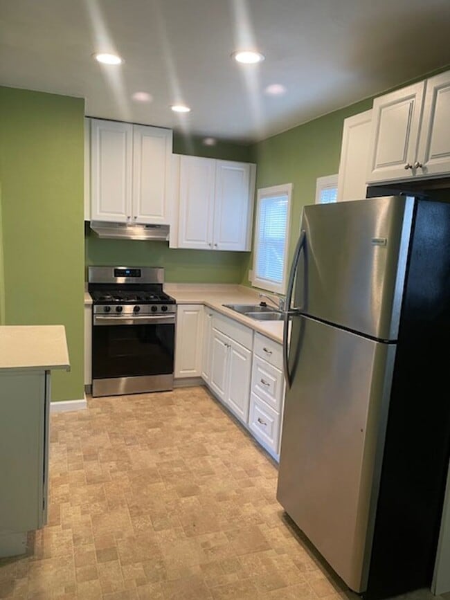 Photo - 827 Unit 831