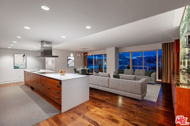 Photo - 6250 Hollywood Blvd Unit 14D