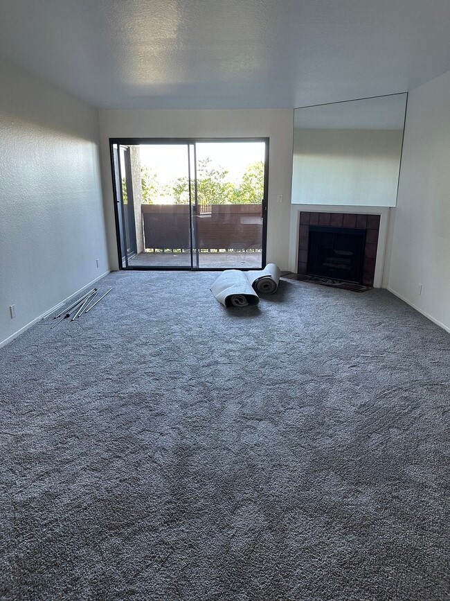 Photo - 2501 Temple Ave Unit 211