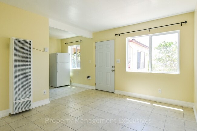 Photo - Nice 1 Bedroom, 1 Bath Apartment